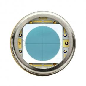 Quatrant photodiode position detector